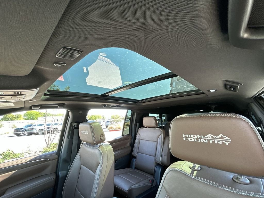 2023 Chevrolet Suburban High Country