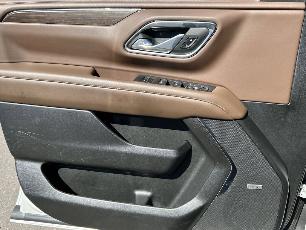 2023 Chevrolet Suburban High Country