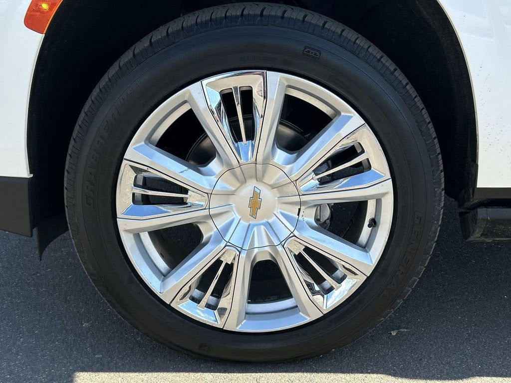 2023 Chevrolet Suburban High Country