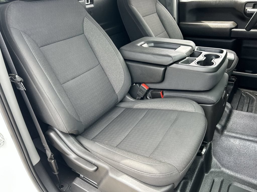 2025 GMC Sierra 2500 HD Pro