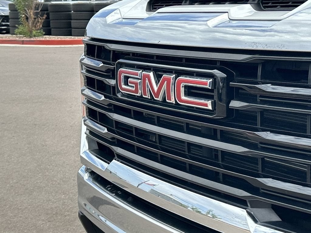 2025 GMC Sierra 2500 HD Pro