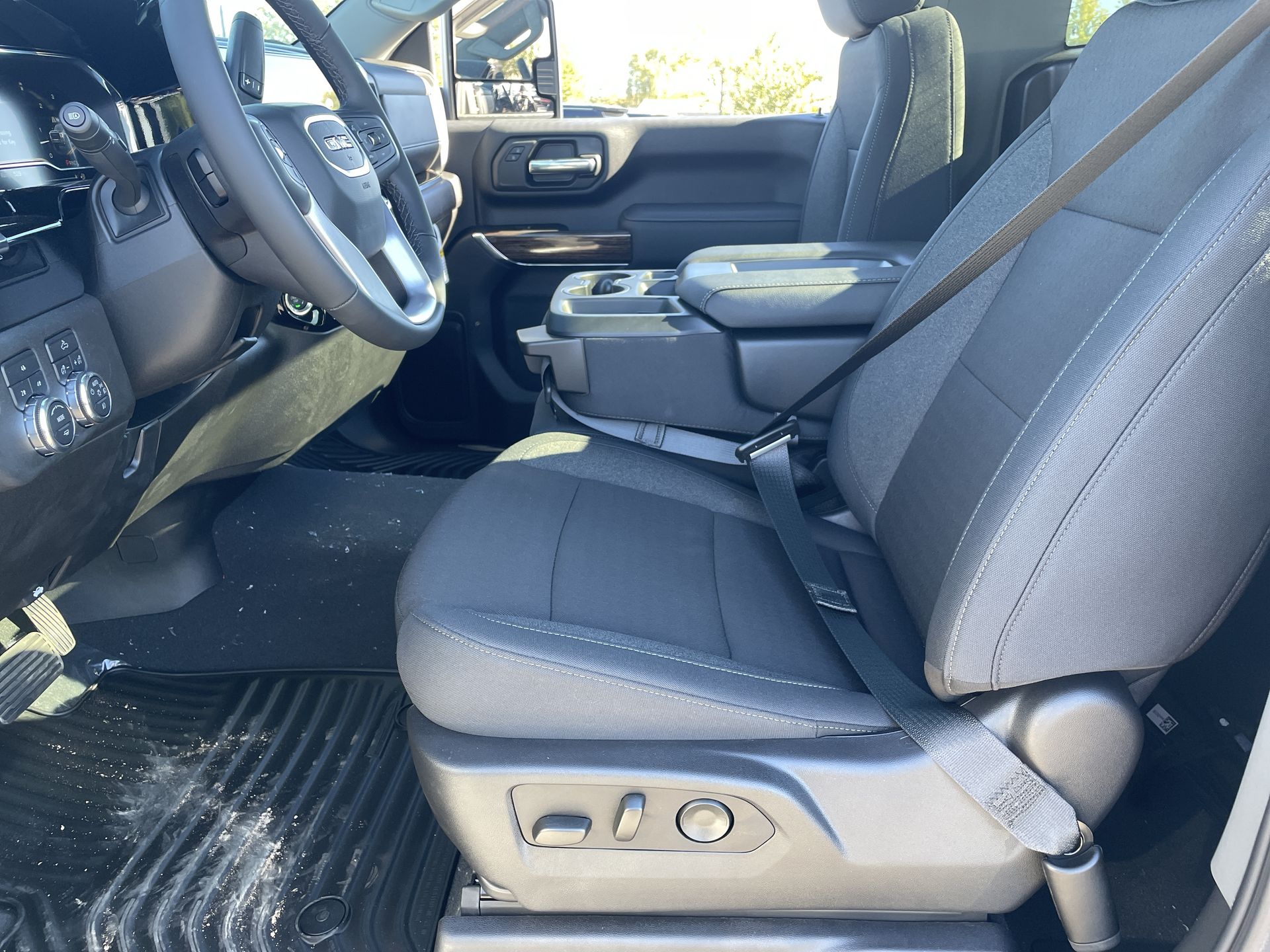 2025 GMC Sierra 2500 HD SLE