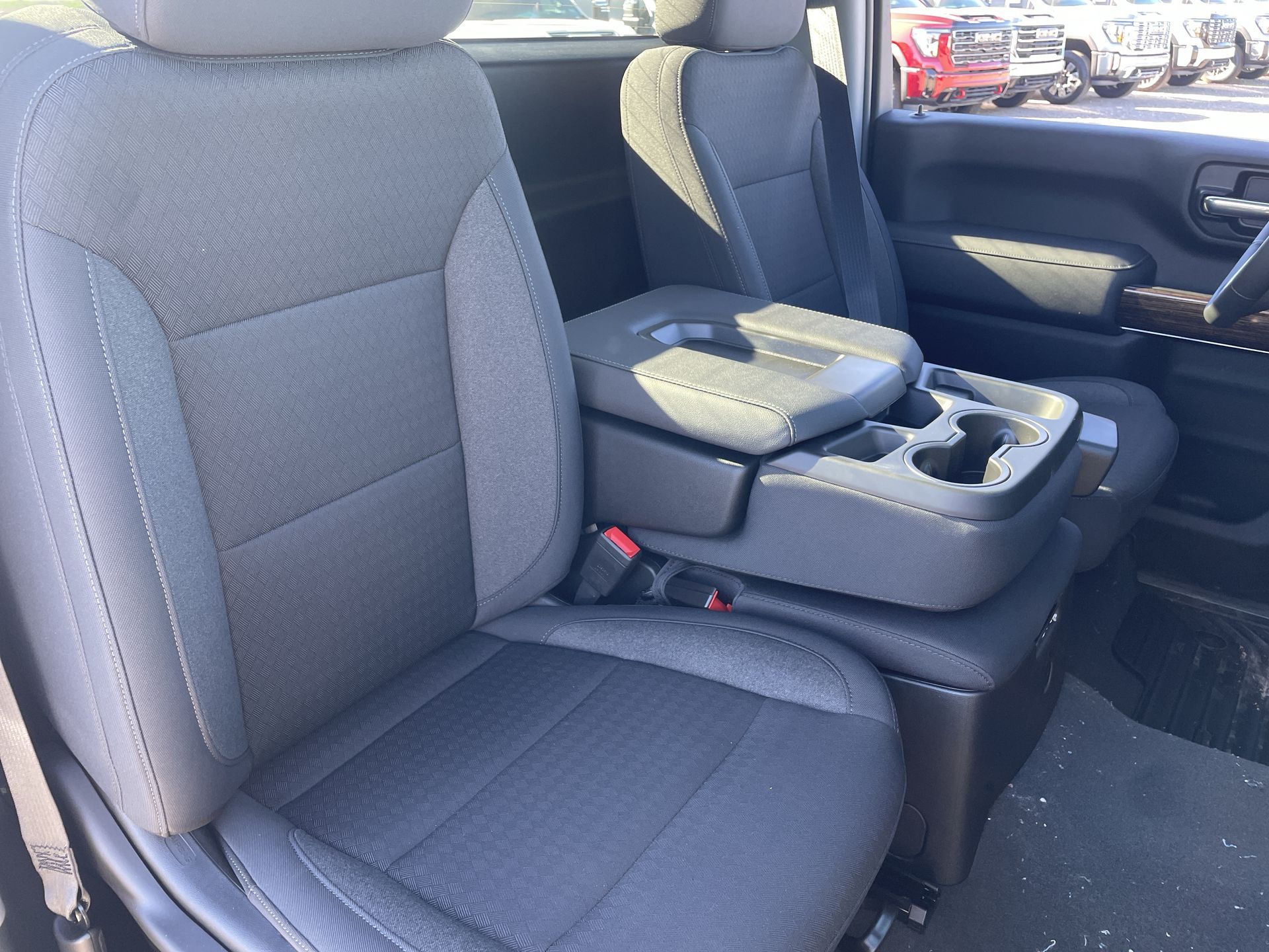 2025 GMC Sierra 2500 HD SLE