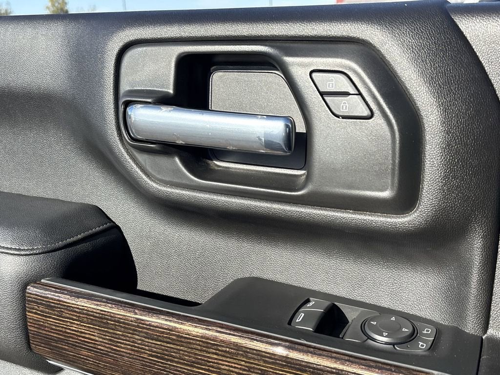 2025 GMC Sierra 2500 HD SLE