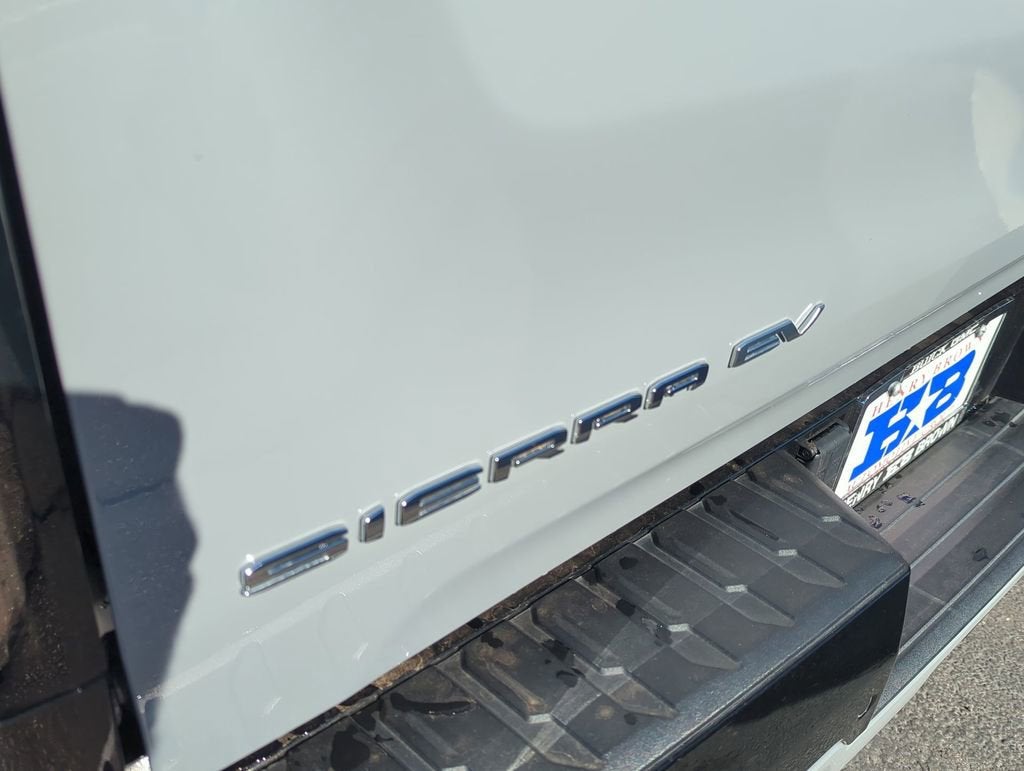 2024 GMC Sierra EV Denali Edition 1