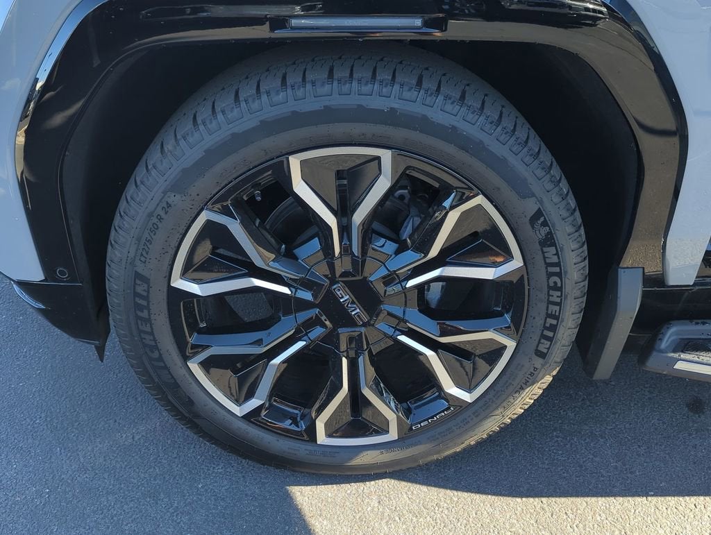 2024 GMC Sierra EV Denali Edition 1