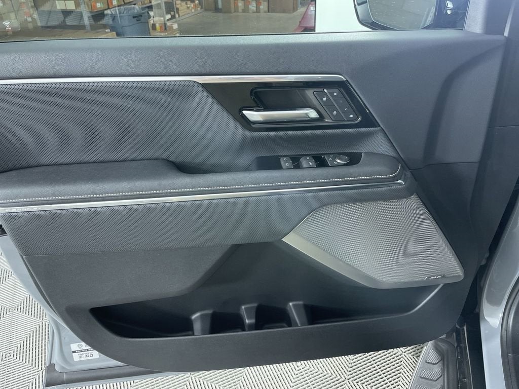 2024 GMC Sierra EV Denali Edition 1