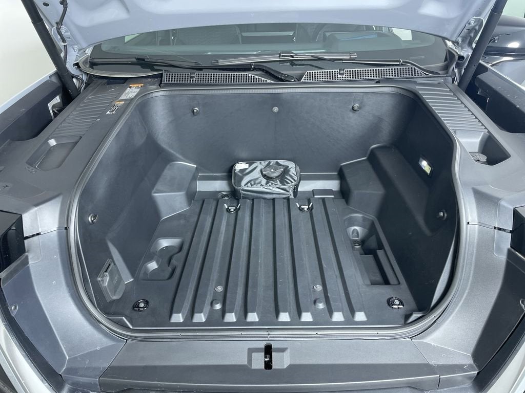 2024 GMC Sierra EV Denali Edition 1