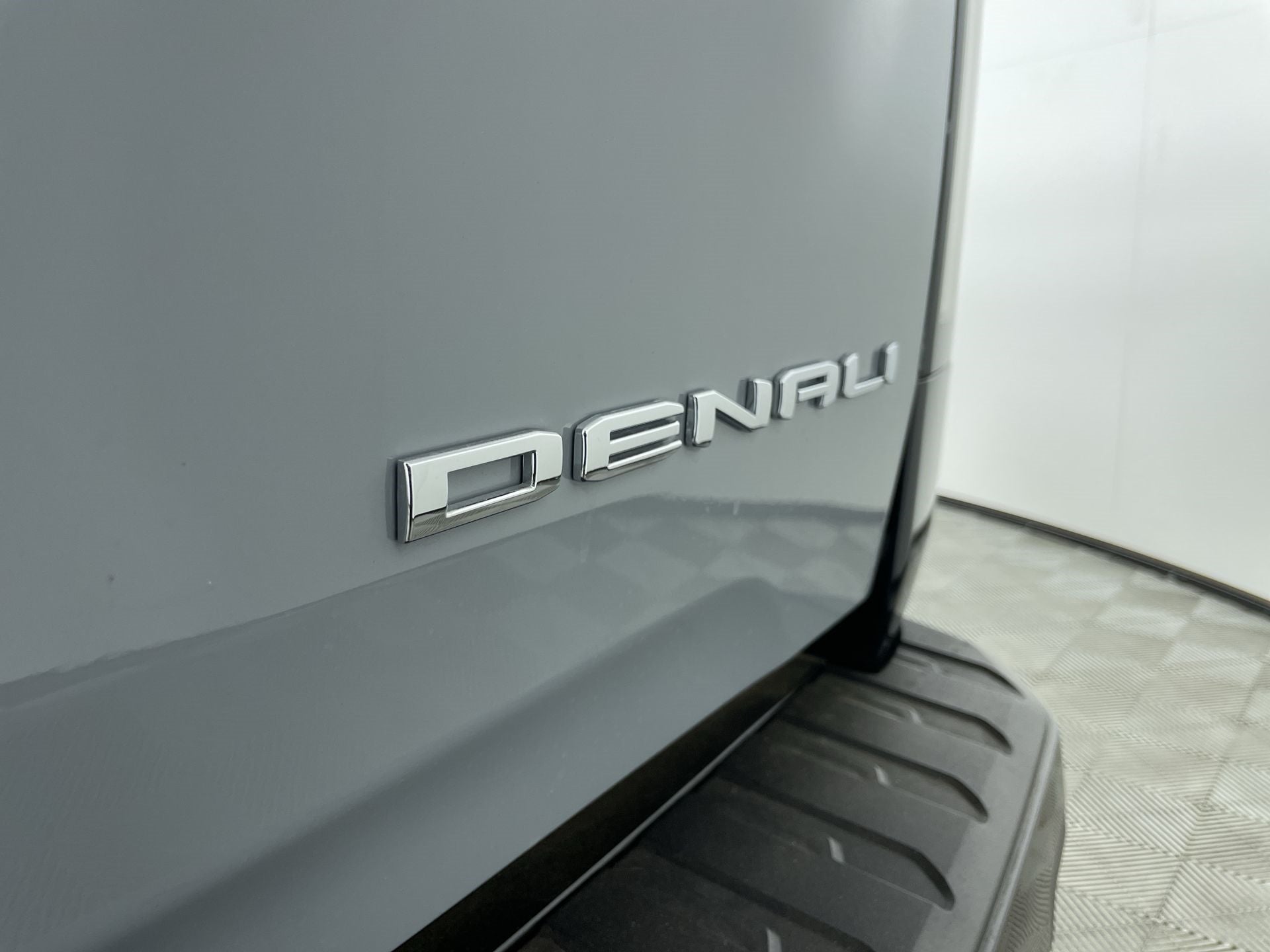 2024 GMC Sierra EV Denali Edition 1
