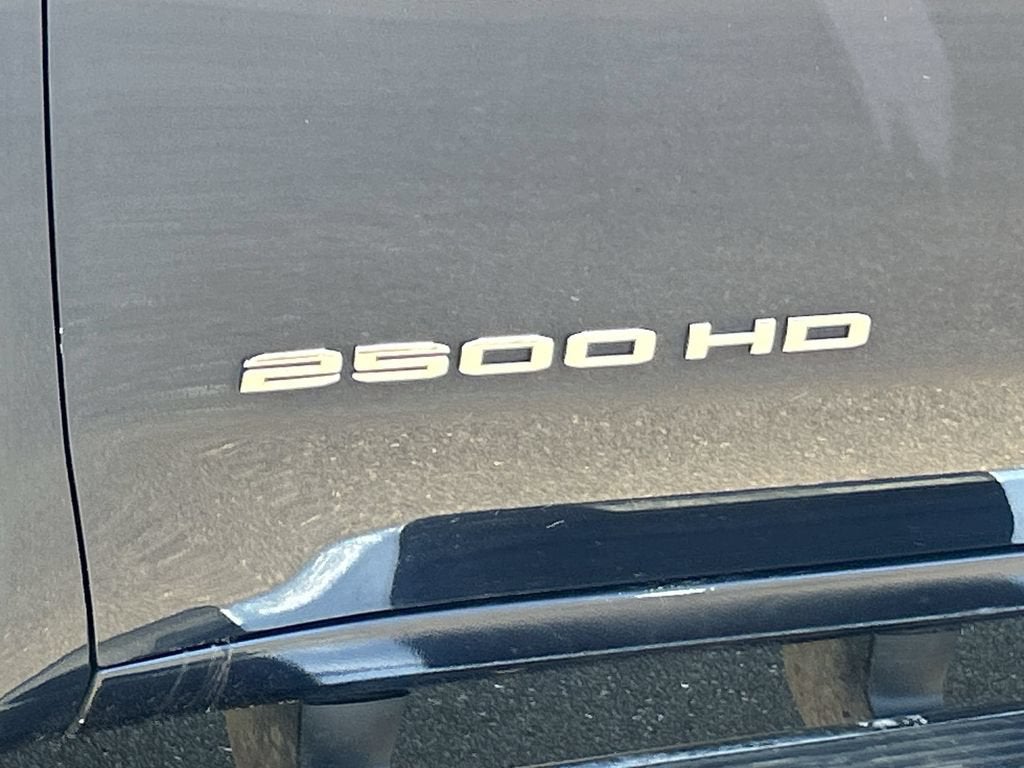 2023 GMC Sierra 2500 HD SLT