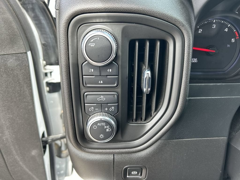 2023 GMC Sierra 3500 HD Pro