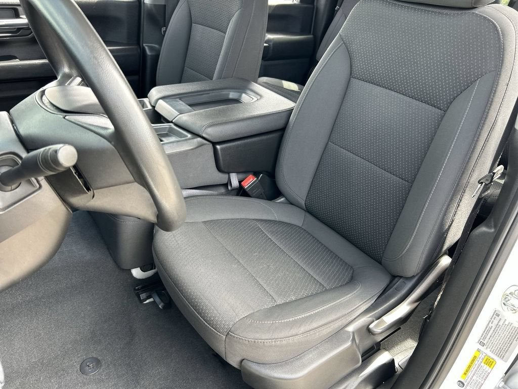 2023 GMC Sierra 3500 HD Pro
