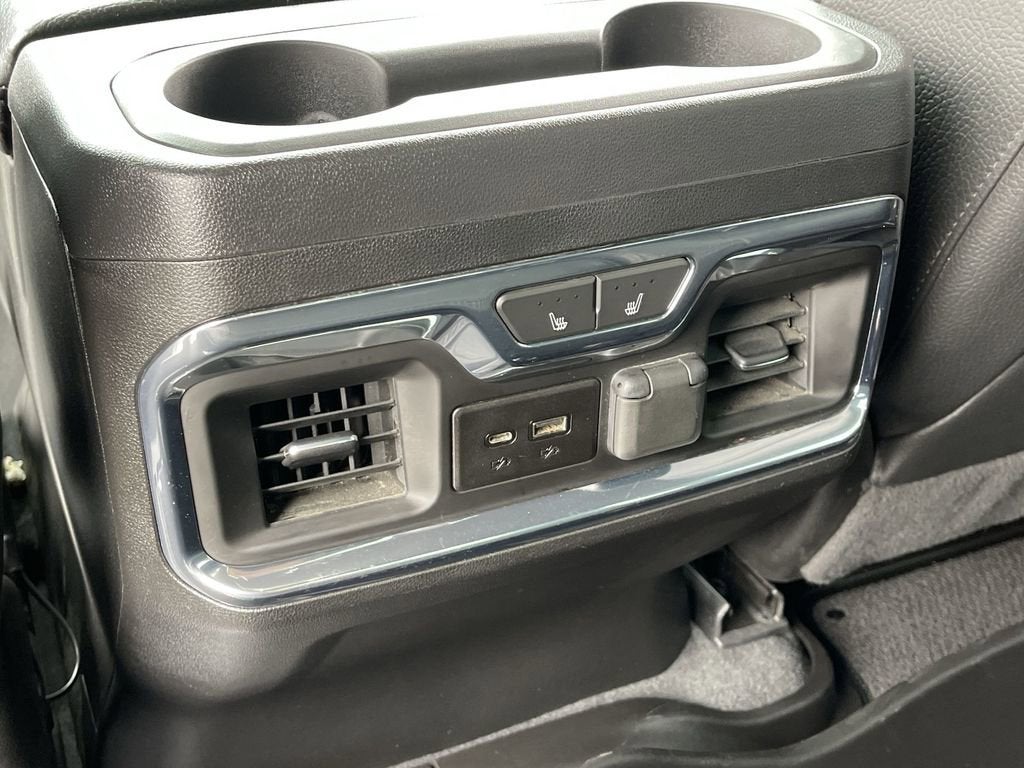 2023 GMC Sierra 3500 HD Denali