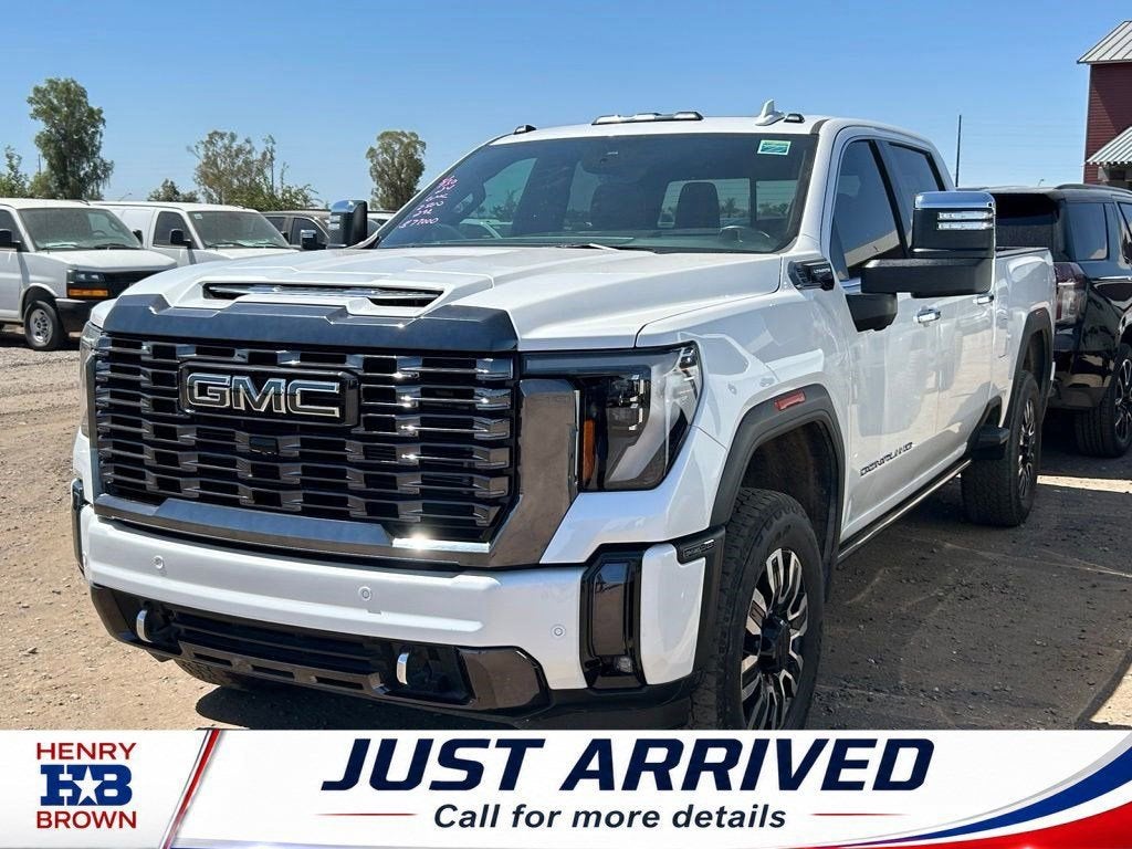 2024 GMC Sierra 4WD Crew Cab Long Box Denali Ultimate's photo