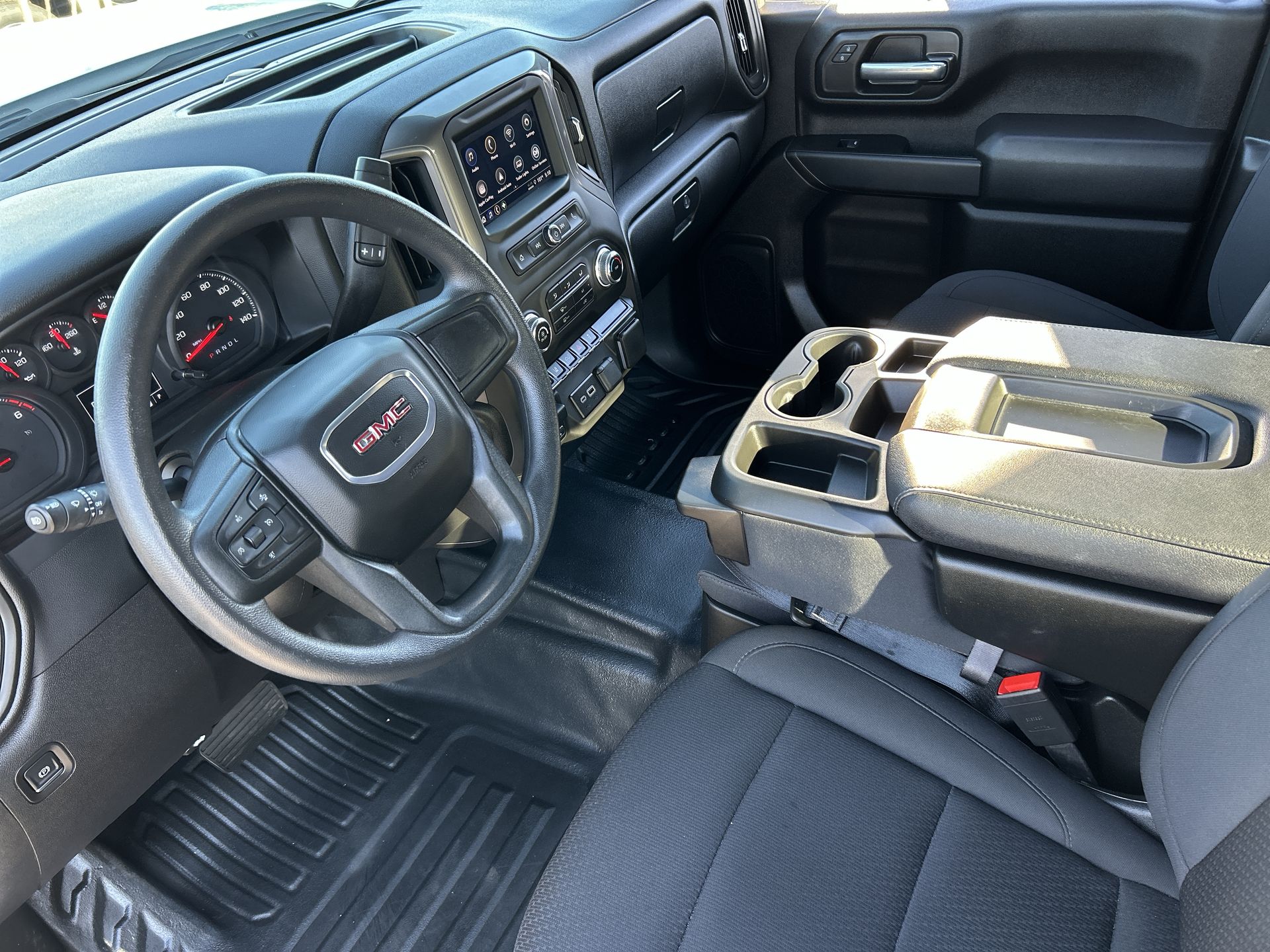 2025 GMC Sierra 2500 HD Pro