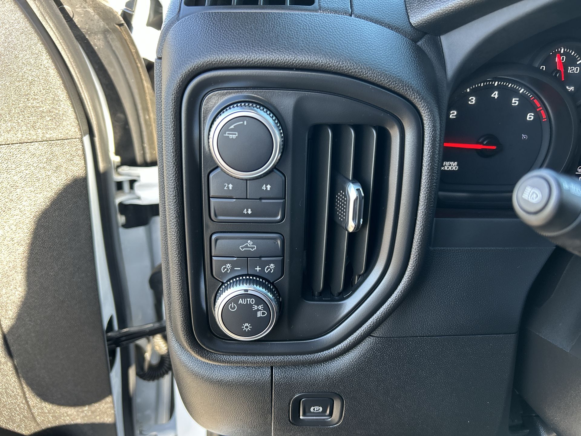 2025 GMC Sierra 2500 HD Pro