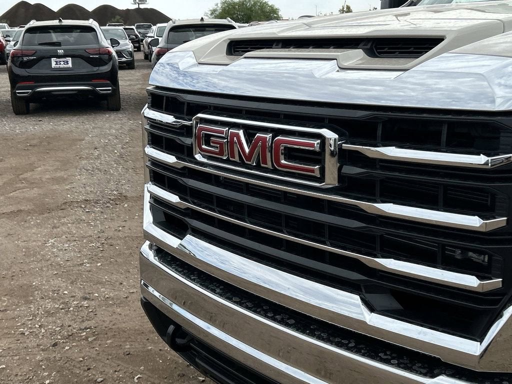 2026 GMC Sierra 2500 HD SLE