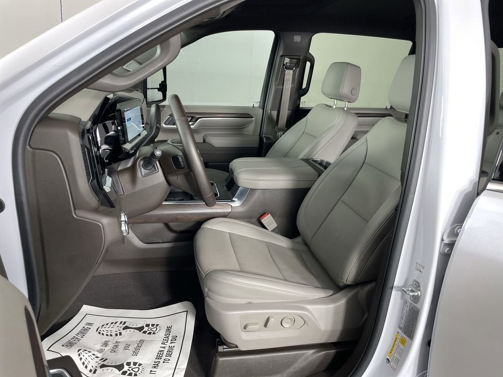 2025 GMC Sierra 2500 HD SLT