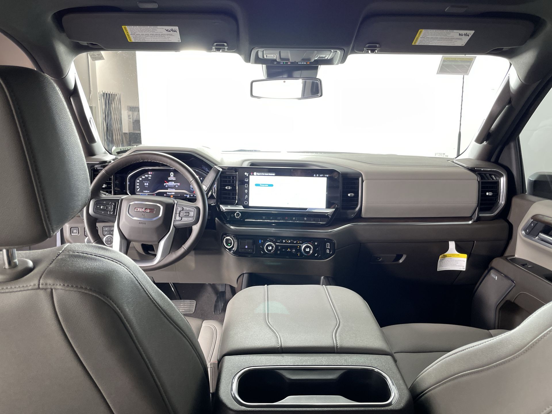 2025 GMC Sierra 2500 HD SLT