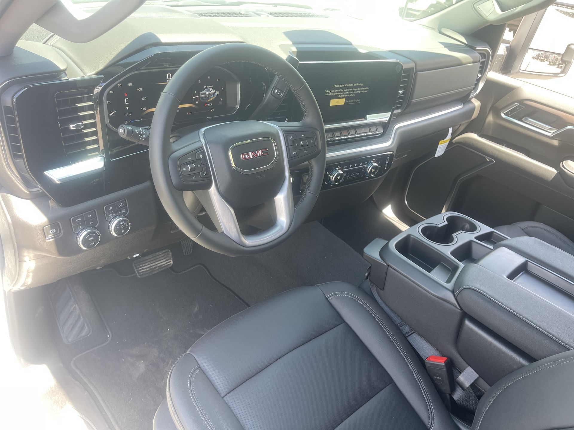 2026 GMC Sierra 2500 HD SLT
