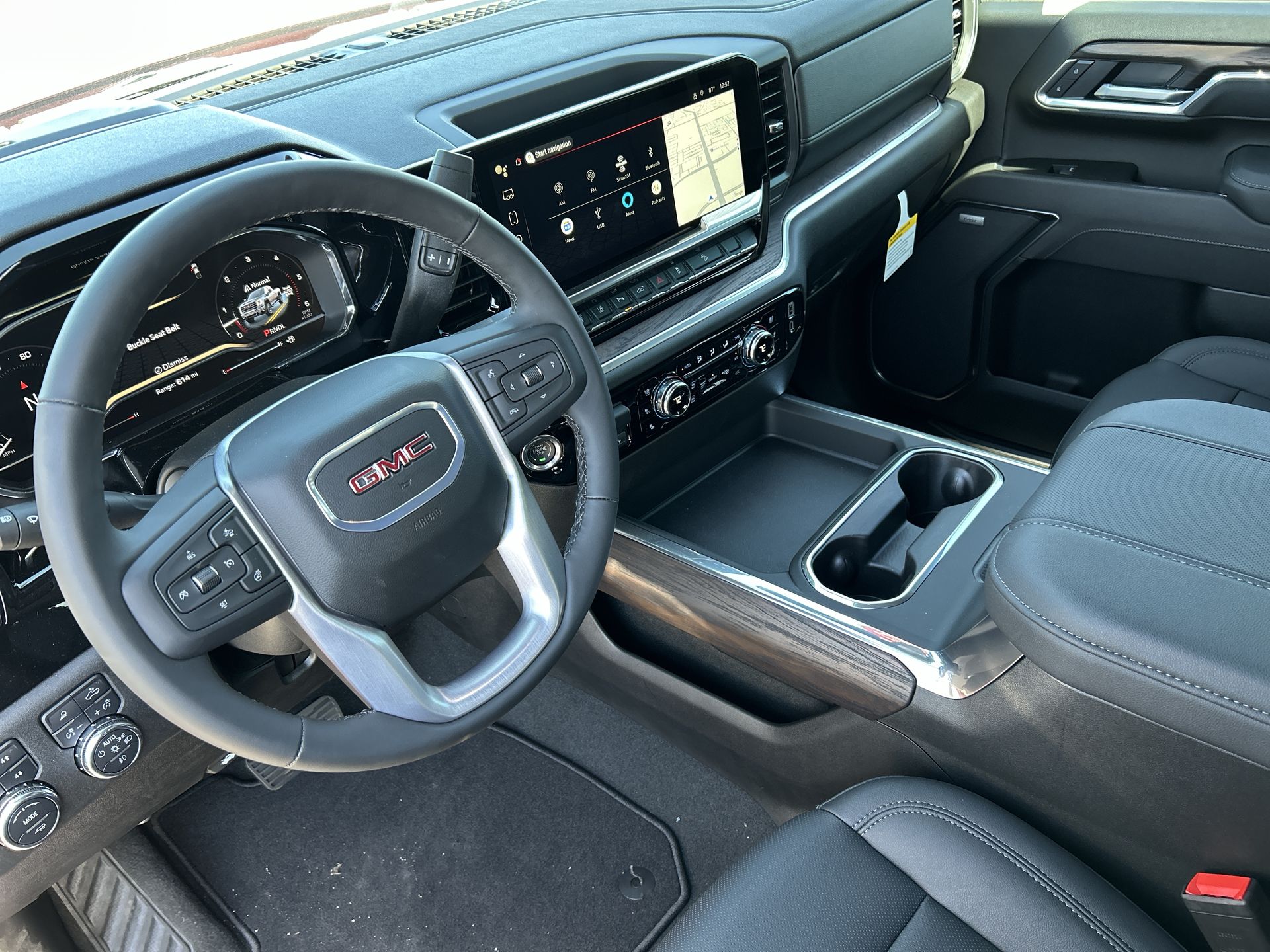 2025 GMC Sierra 2500 HD SLT