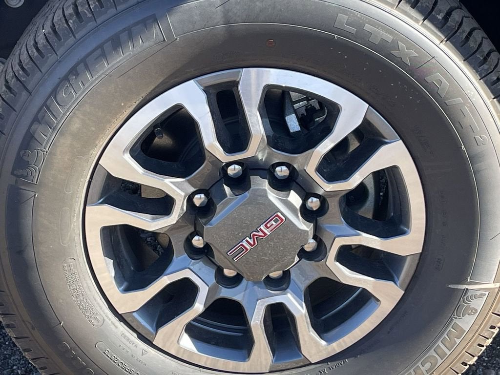 2025 GMC Sierra 2500 HD SLT