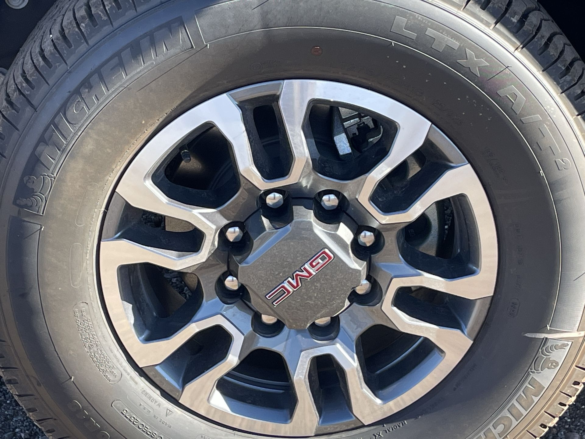 2025 GMC Sierra 2500 HD SLT