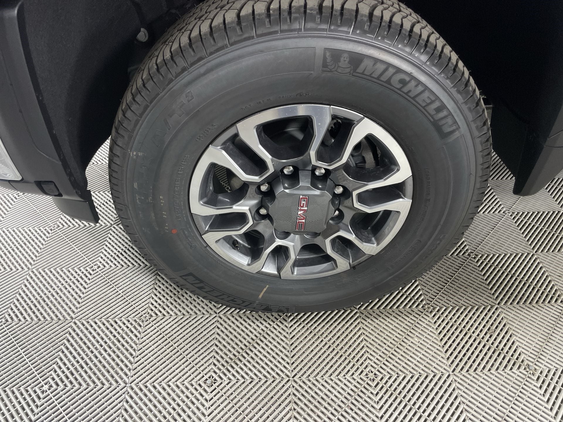 2025 GMC Sierra 2500 HD SLT