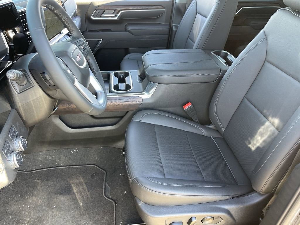 2025 GMC Sierra 2500 HD SLT