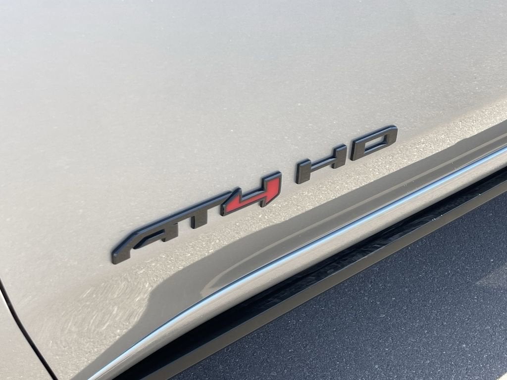 2025 GMC Sierra 2500 HD AT4