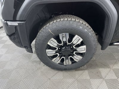 2025 GMC Sierra 2500 HD Denali