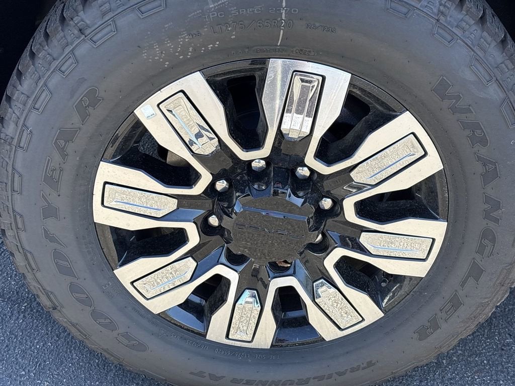 2025 GMC Sierra 2500 HD Denali