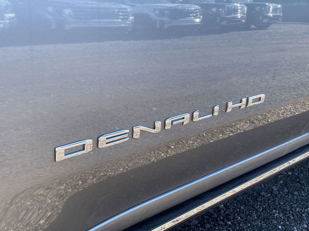 2025 GMC Sierra 2500 HD Denali