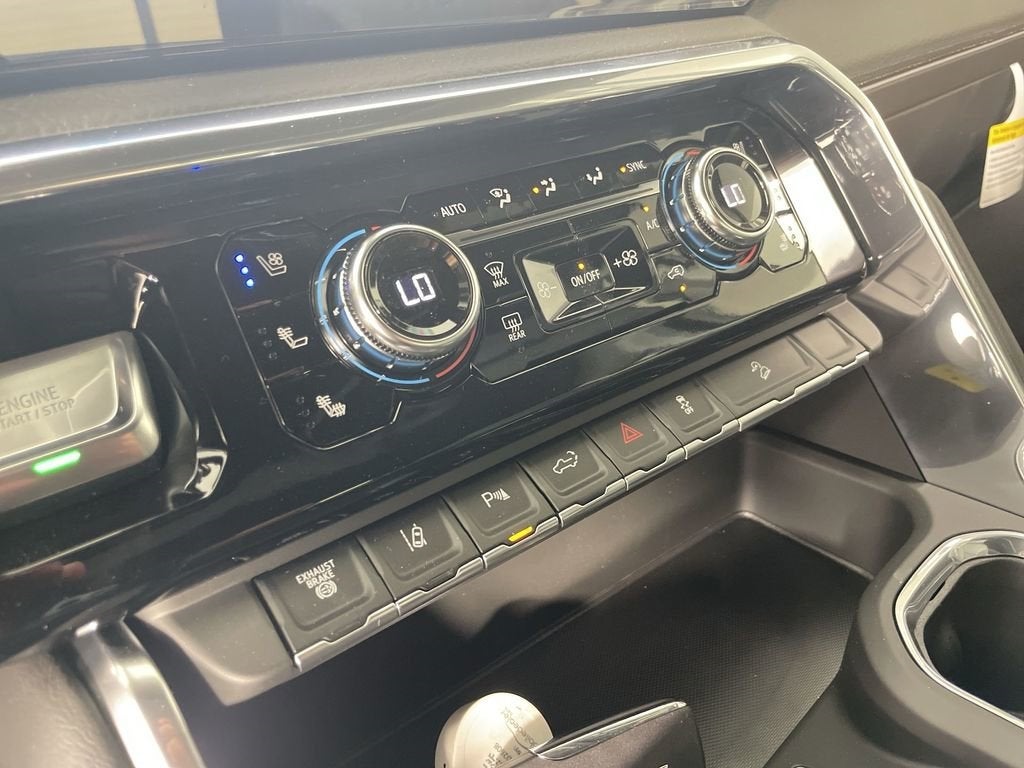 2025 GMC Sierra 2500 HD Denali