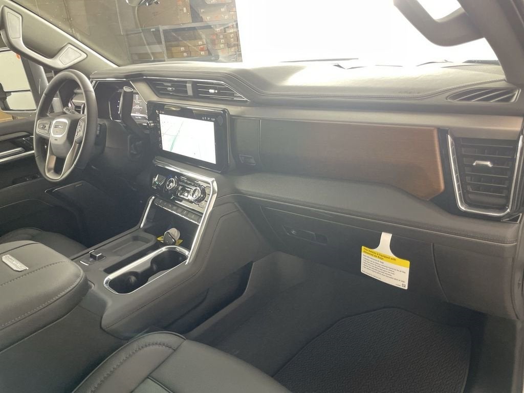 2025 GMC Sierra 2500 HD Denali