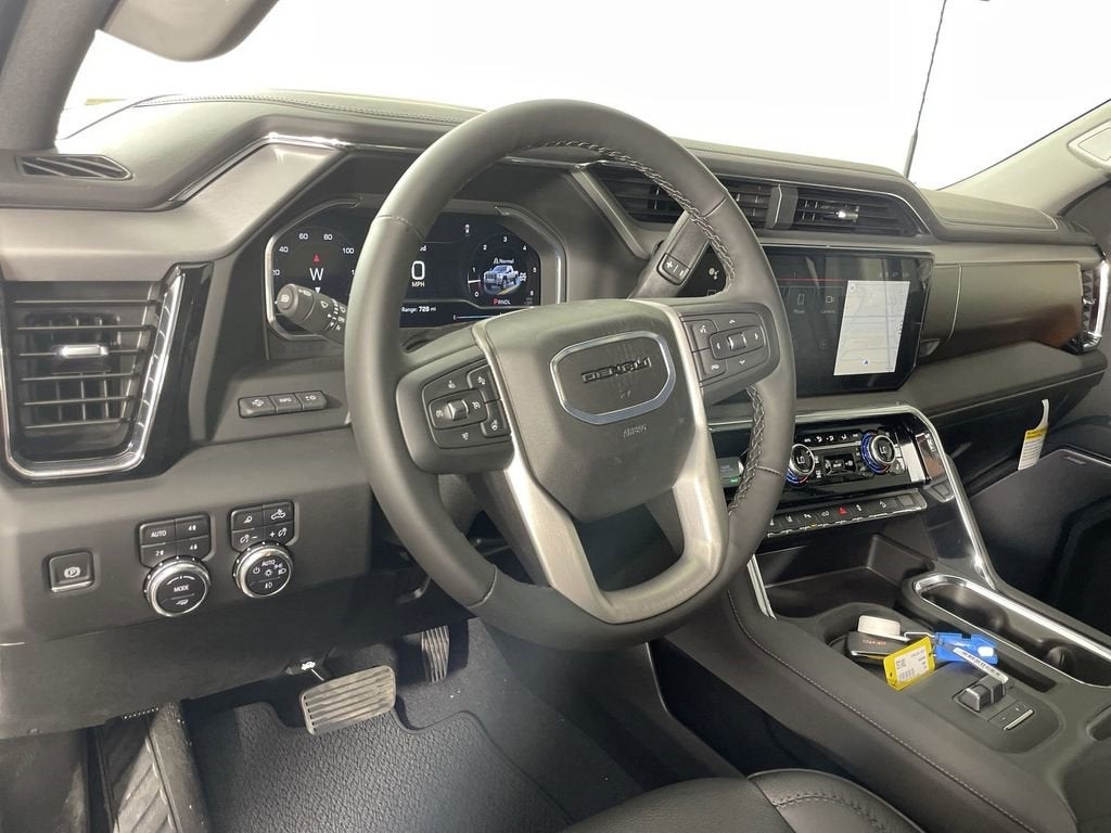 2025 GMC Sierra 2500 HD Denali