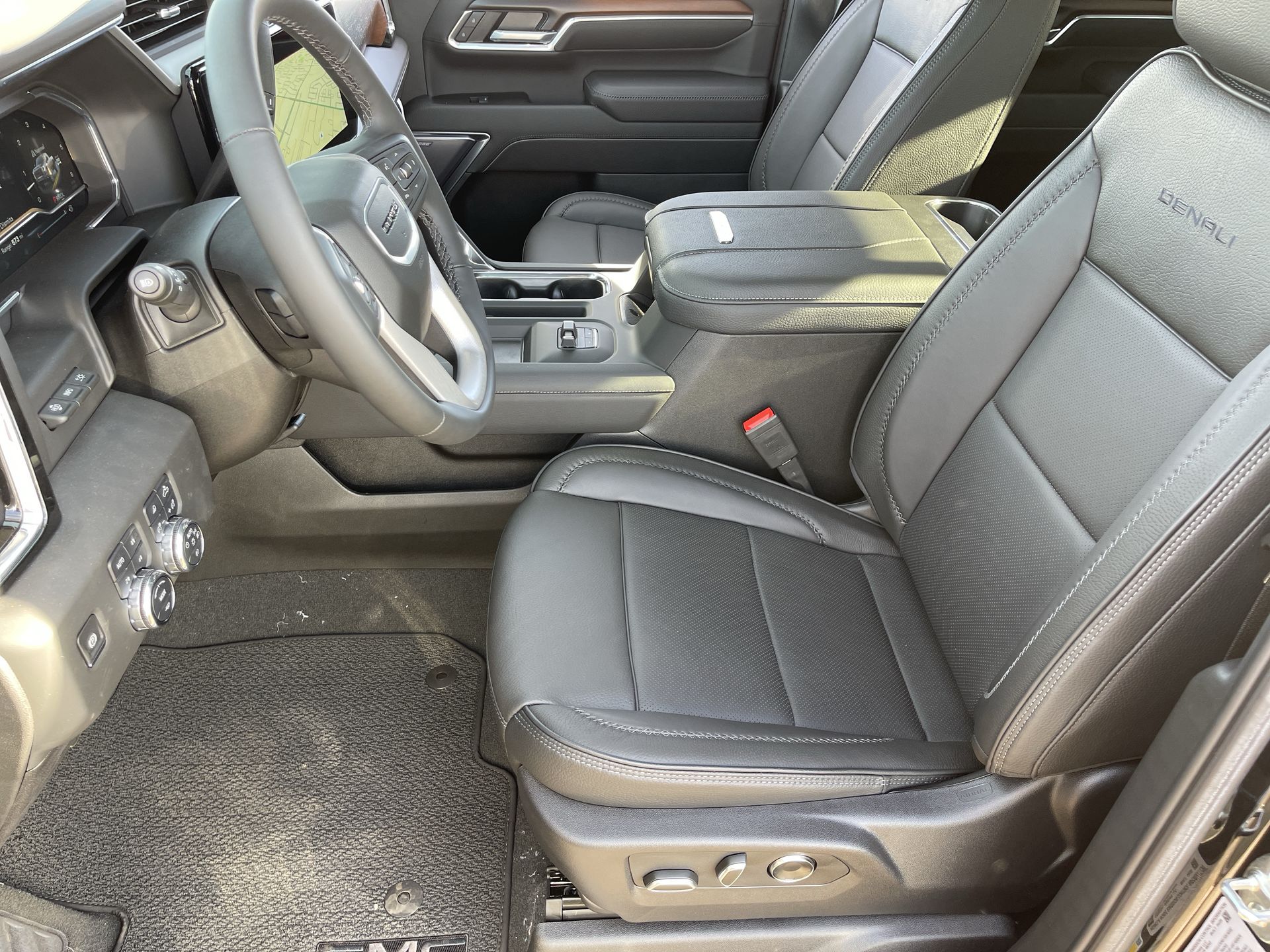 2025 GMC Sierra 2500 HD Denali