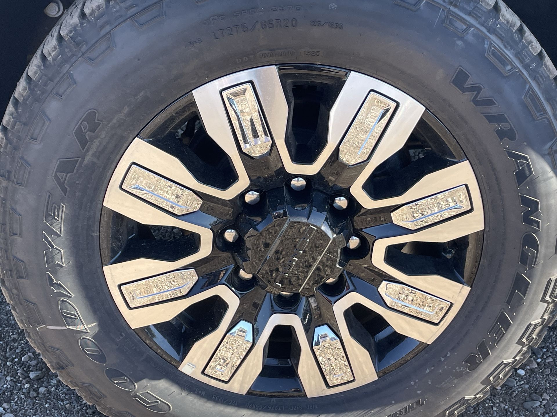 2025 GMC Sierra 2500 HD Denali