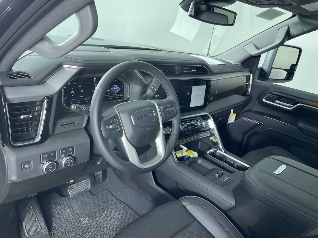 2025 GMC Sierra 2500 HD Denali