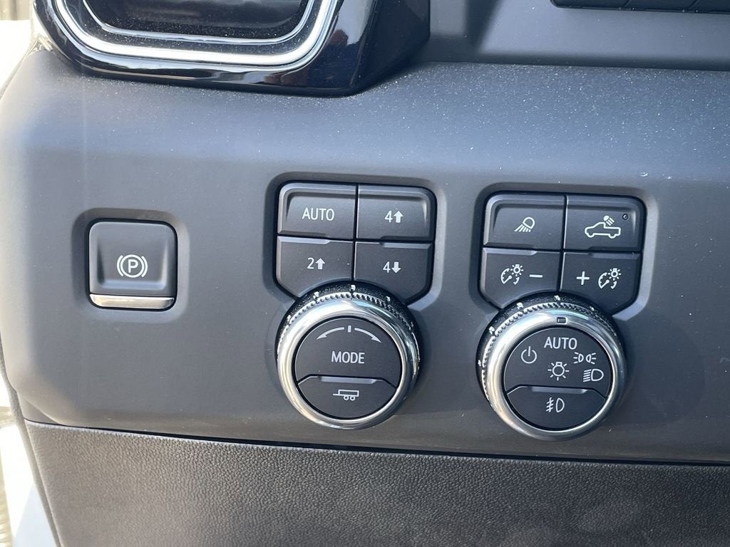 2025 GMC Sierra 2500 HD Denali