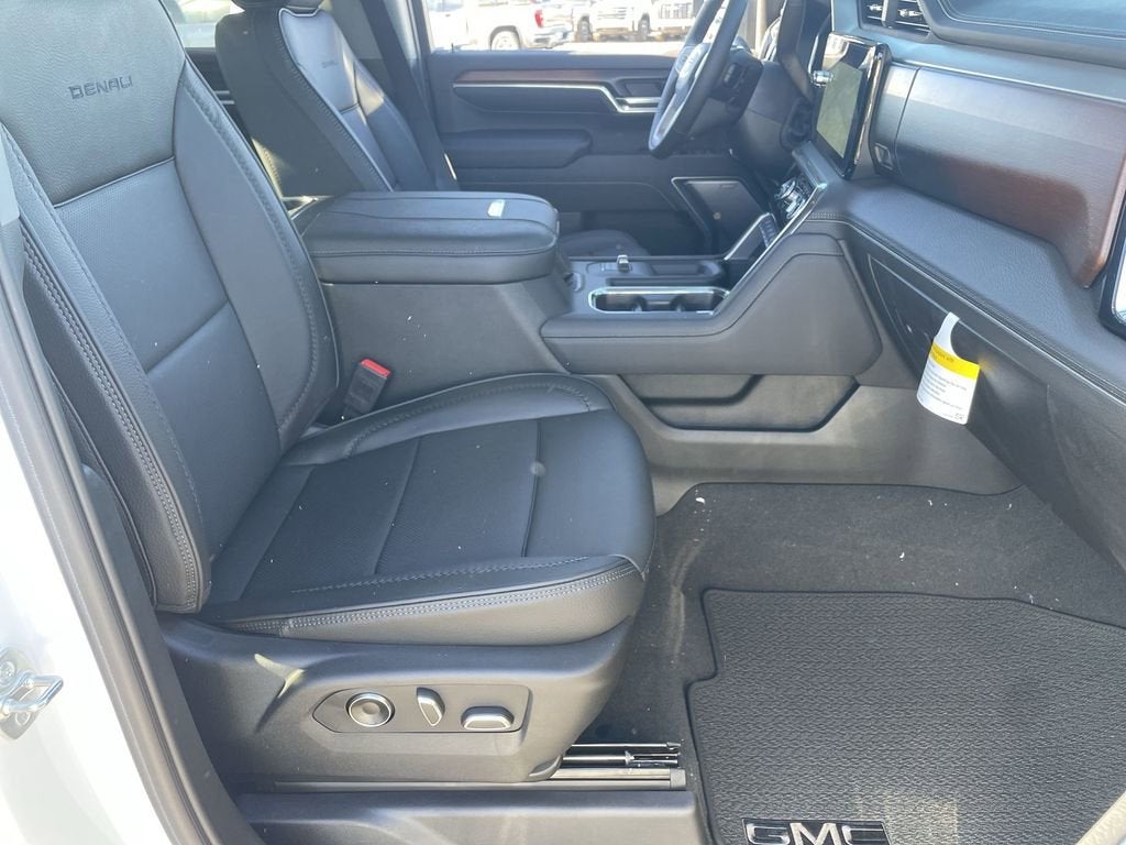 2025 GMC Sierra 2500 HD Denali