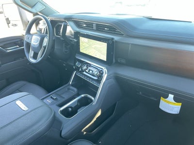 2025 GMC Sierra 2500 HD Denali