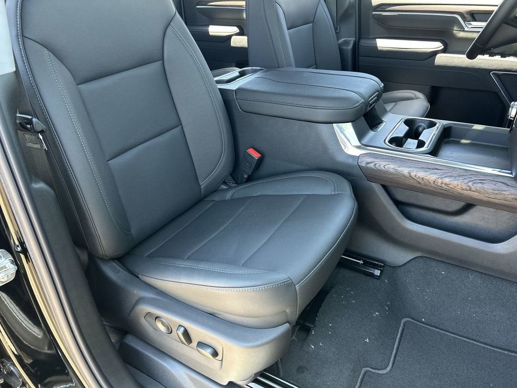 2026 GMC Sierra 3500 HD SLT DRW