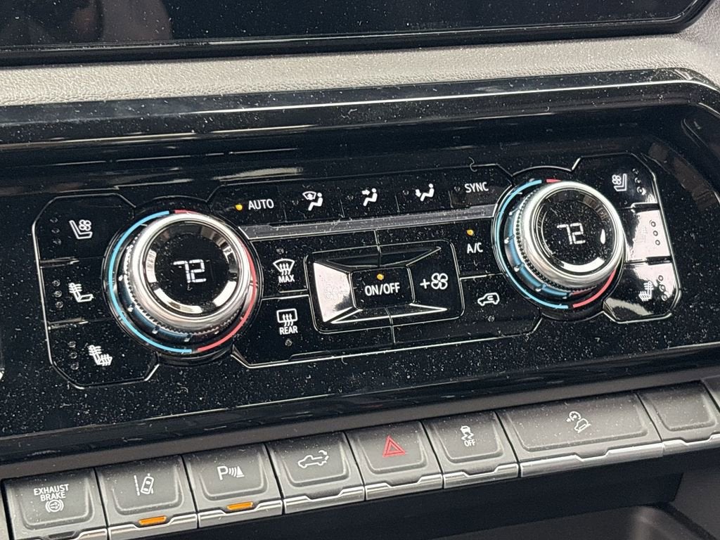 2025 GMC Sierra 3500 HD AT4