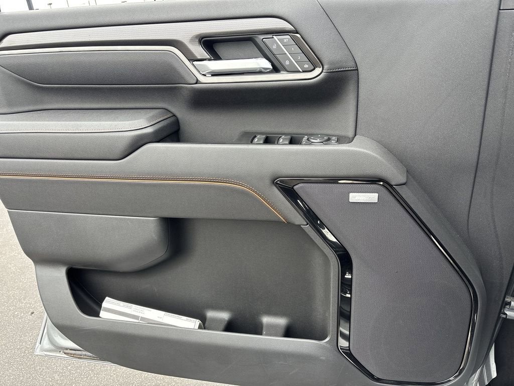 2025 GMC Sierra 3500 HD AT4