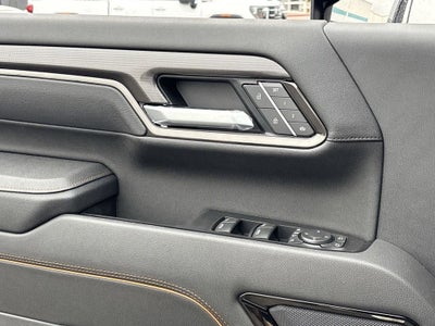 2025 GMC Sierra 3500 HD AT4