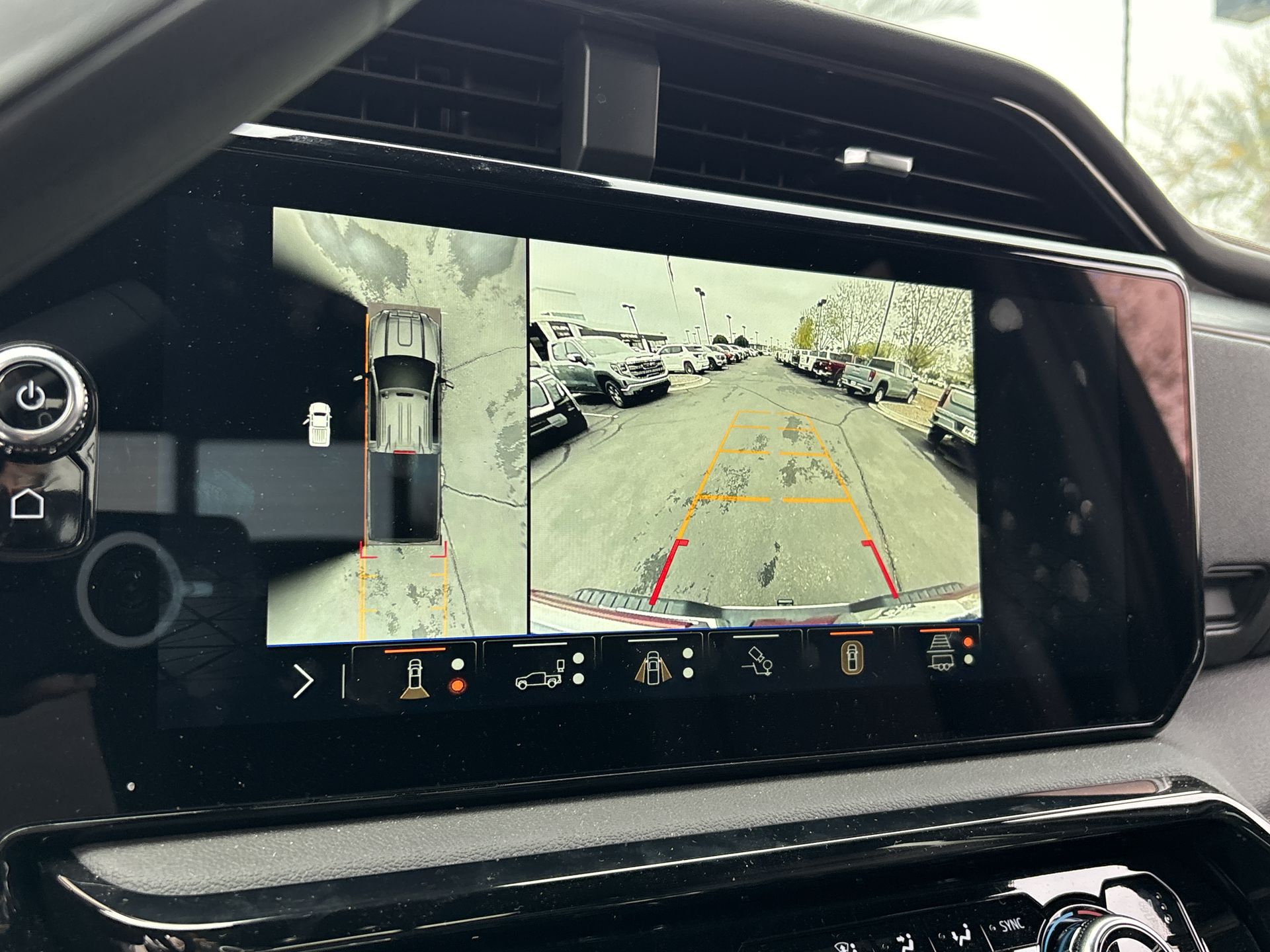 2025 GMC Sierra 3500 HD AT4