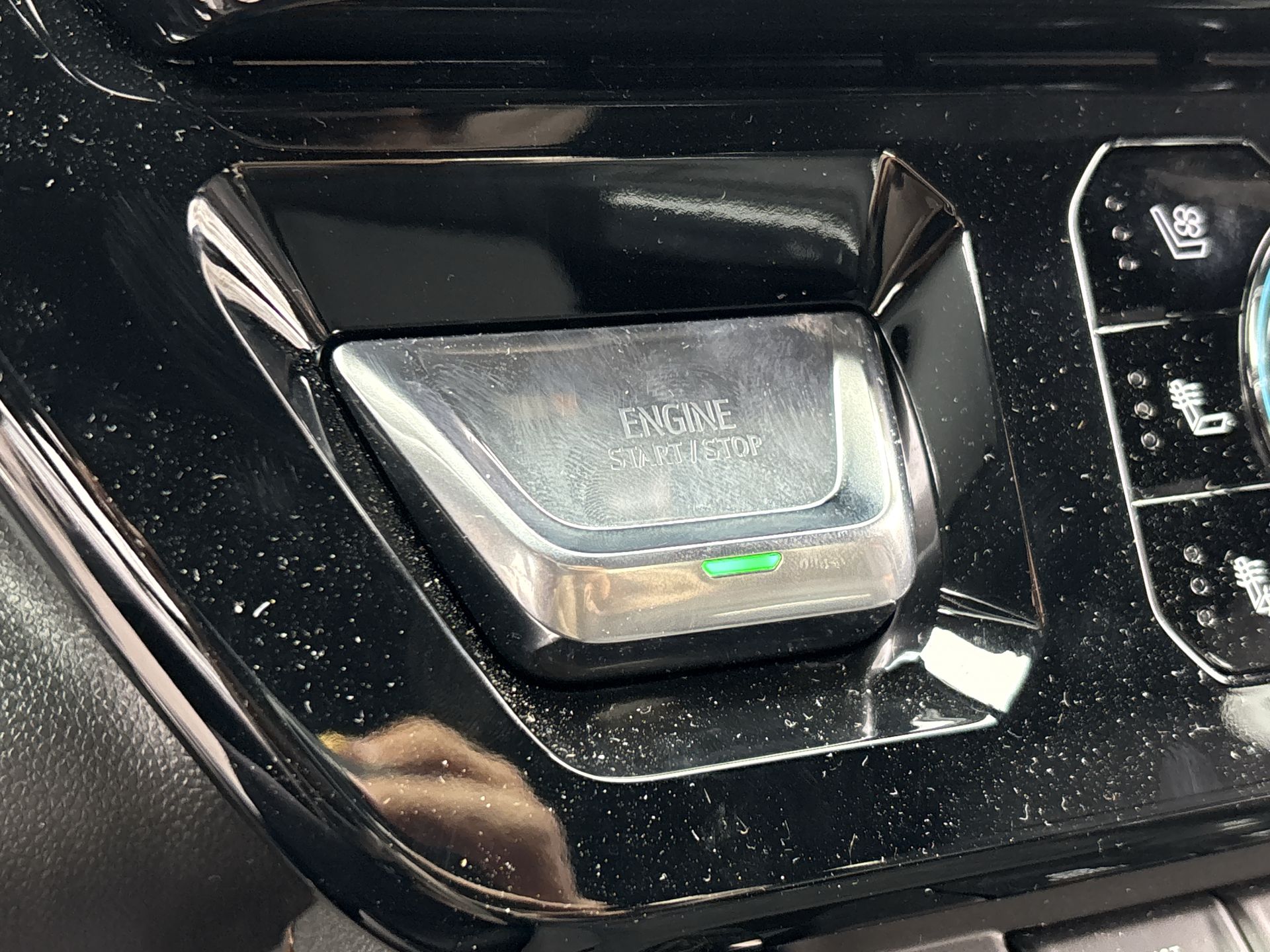 2025 GMC Sierra 3500 HD AT4