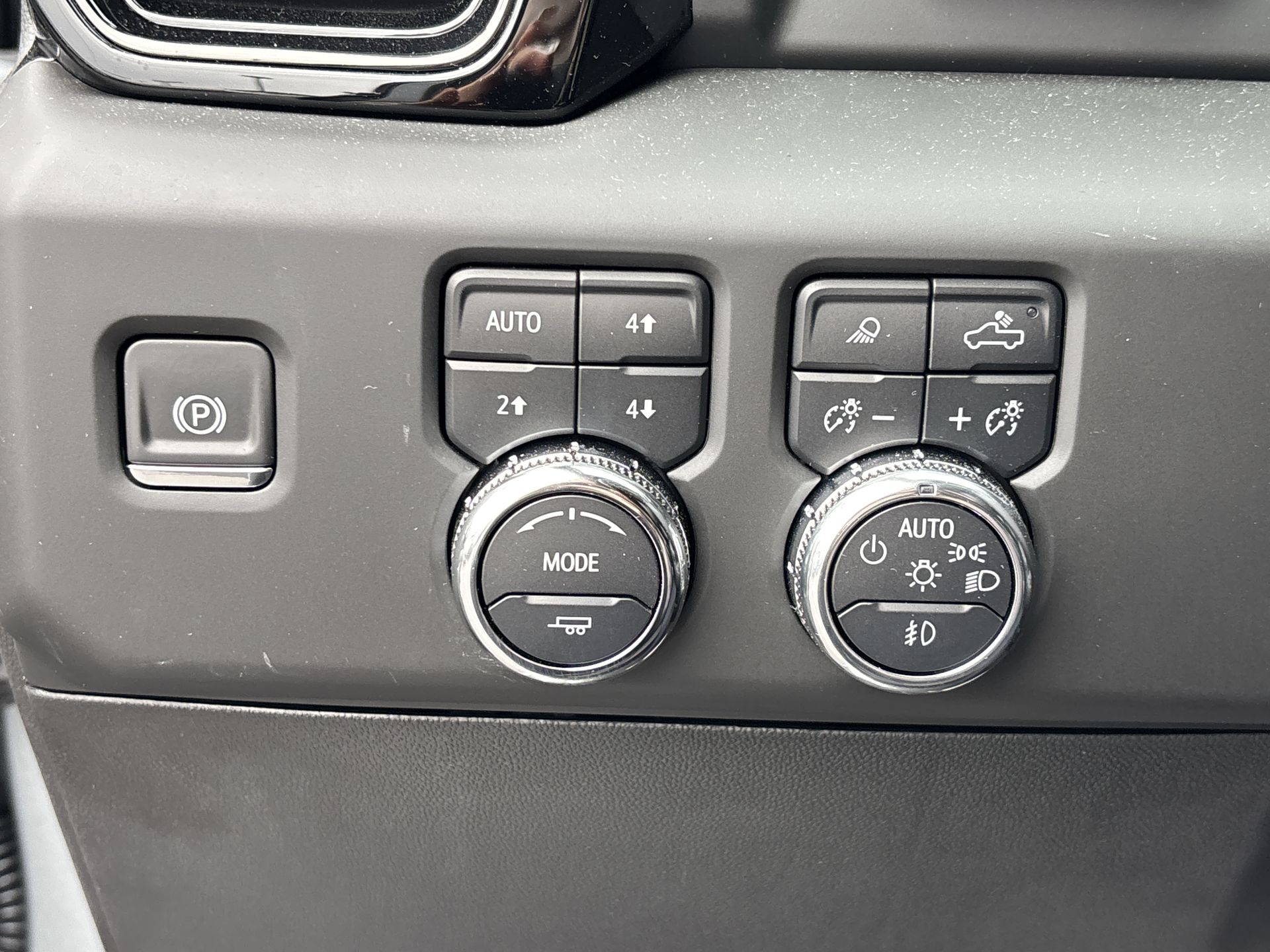 2025 GMC Sierra 3500 HD AT4