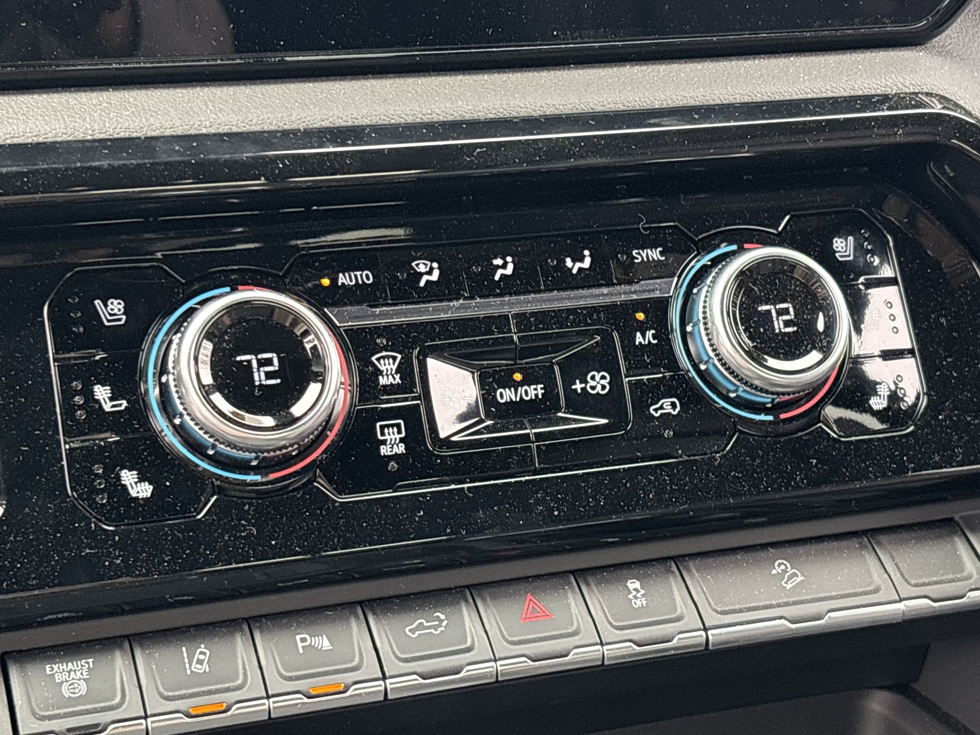 2025 GMC Sierra 3500 HD AT4